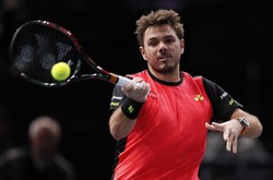 Turniej ATP w Paryżu: Wawrinka wyeliminowany już w 2. rundzie