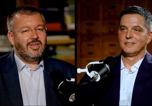 Profesor Čedomir Antić, autor emisije "Perspektiva" i gost Milan Veruović