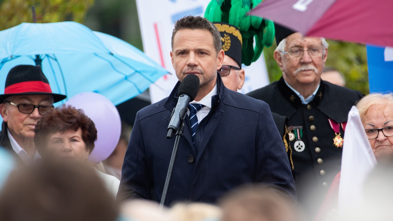 Rafał Trzaskowski uderza w kontrkandydata. "Nie ma dla niego miejsca w polityce" [RELACJA NA ŻYWO]