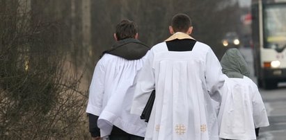 Kolęda 2016. Wymogi księży, co do psów, mebli i obuwia