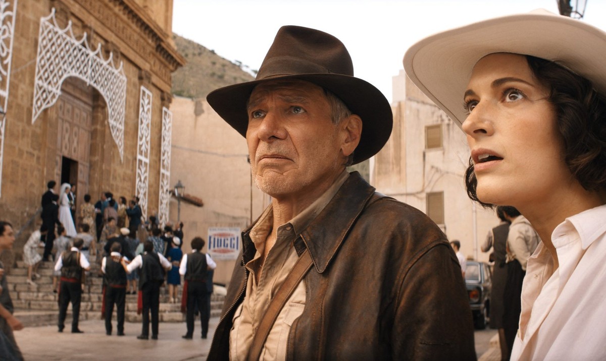 Harrison Ford i Phoebe Waller-Bridge w filmie "Indiana Jones i artefakt przeznaczenia"