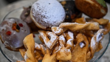 słodkie szaleństwo pod kontrolą. o której godzinie najlepiej zjeść pączka?