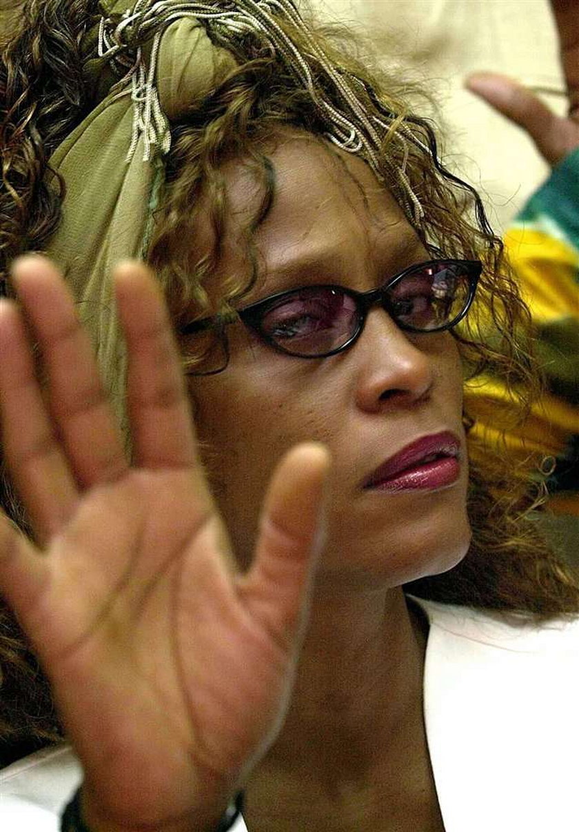 Whitney Houston zmarła w wannie