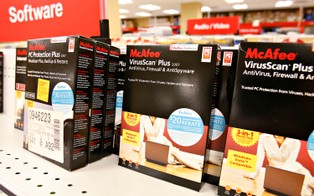 Intel kupuje McAfee za prawie 8 mld dolarów