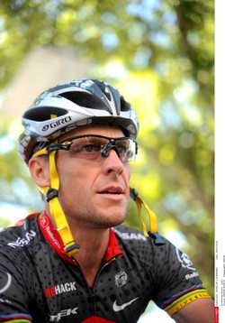 Armstrong nie stanie przed Amerykańską Komisją Antydopingową