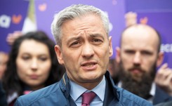 Biedroń: W Polsce tylko jedna kobieta jest dobrze traktowana. To Matka Boska