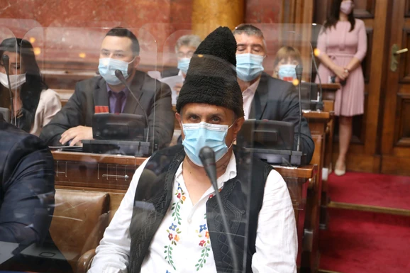 AiEk9lLaHR0cDovL29jZG4uZXUvaW1hZ2VzL3B1b