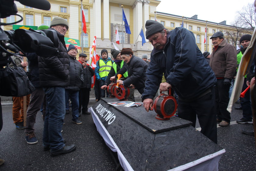 Spokojny protest rolników w stolicy