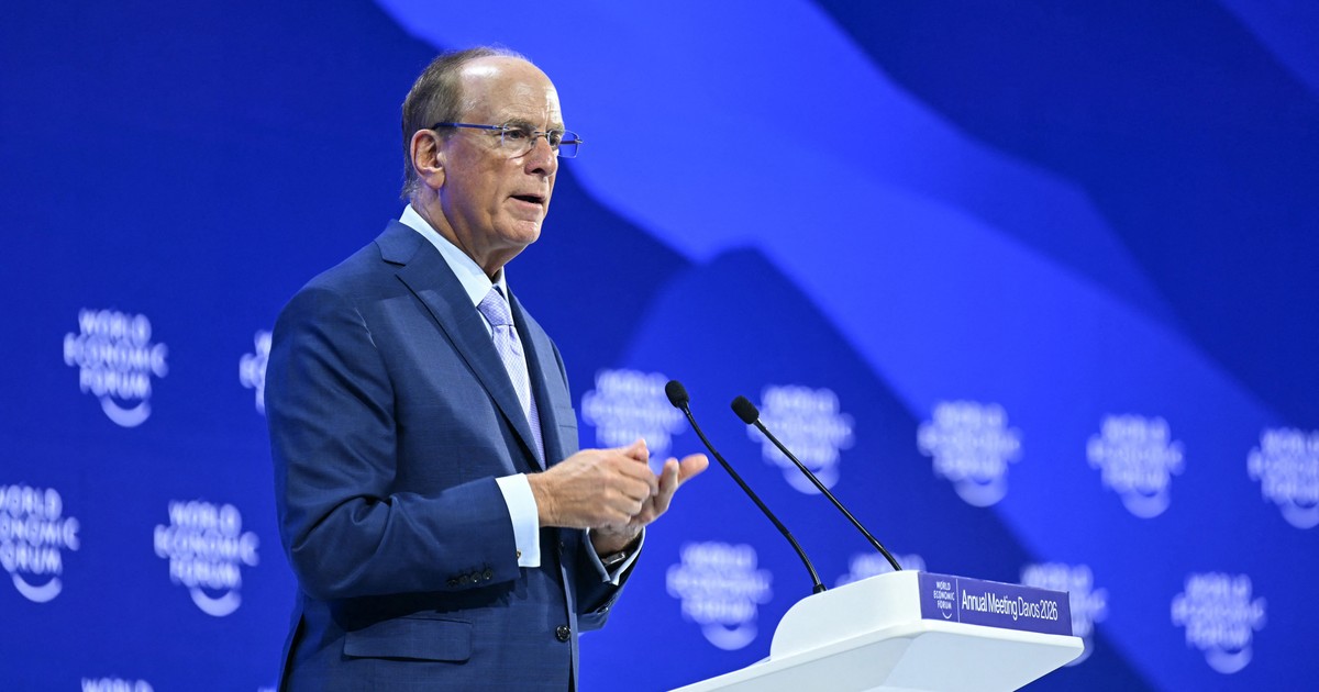 BlackRock CEO says capitalism isn't spreading the wealth — and AI might ...