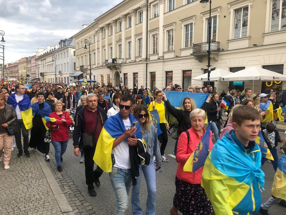 Ukraińcy wyrażają wdzięczność Polakom. W Warszawie odbył się marsz wdzięczności