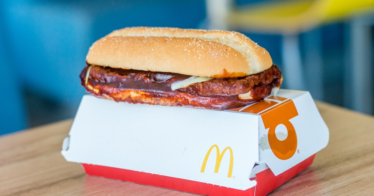 Wielki spór w USA o kultową kanapkę z McDonald's. "Celowe oszustwo". Sieć wyjaśnia