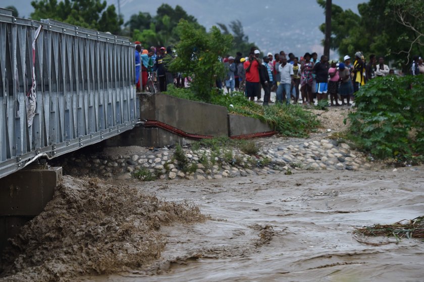 Zalane Port-au-Princey - stolica  Haiti