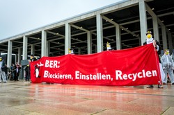 Aktywiści klimatyczni blokowali niemieckie lotniska. Zapłacą karę?