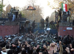 Atak na ambasadę brytyjską w Teheranie