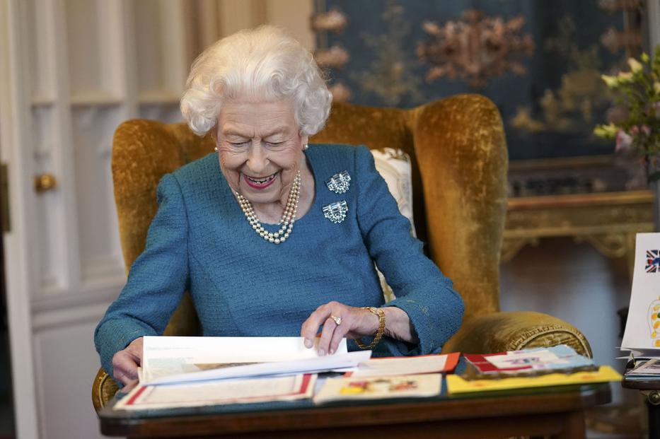 Szívhez szóló levelet kapott II. Erzsébet / Fotó: Northfoto