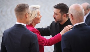 Ursula fon der Lajen i Volodimir Zelenski