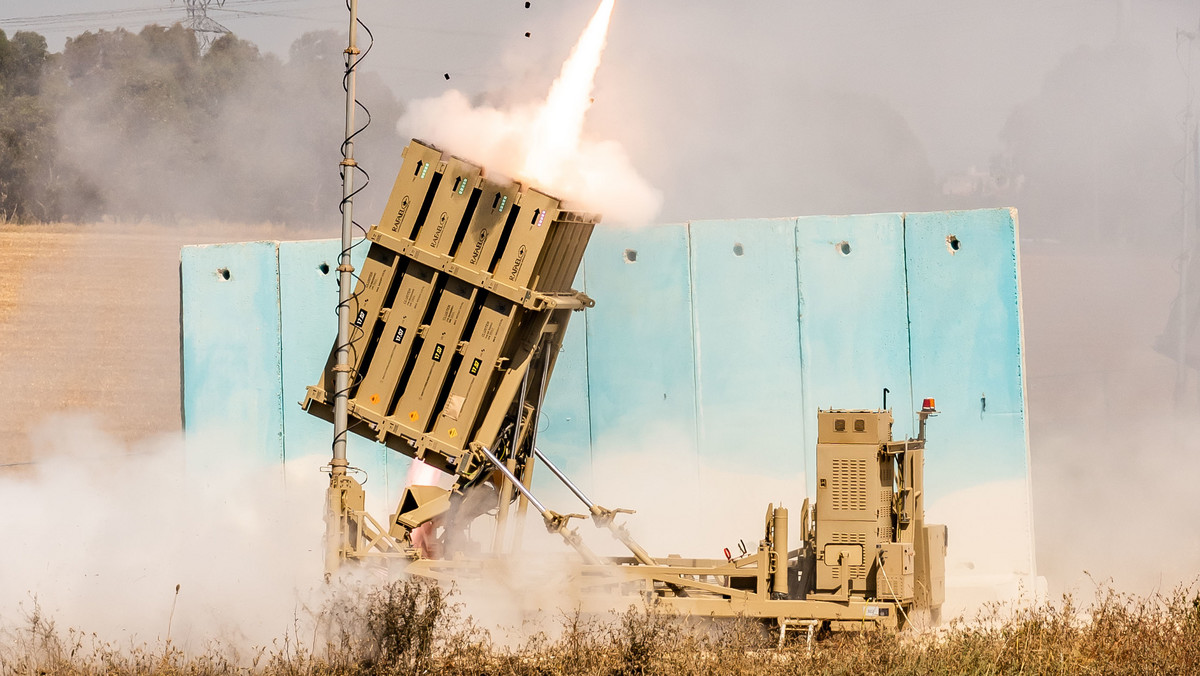 Niemcy kupują izraelski system obrony powietrznej Żelazna Kopuła