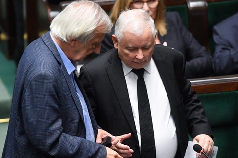 Jarosław Kaczyński i Ryszard Terlecki w Sejmie