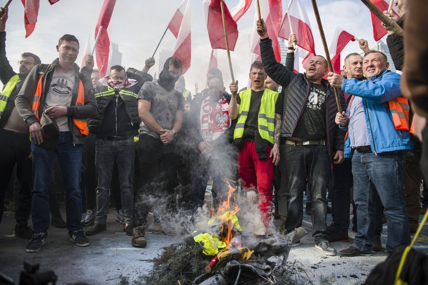 Poljska, protest poljoprivrednika u Varšavi, farmeri, blokada granice