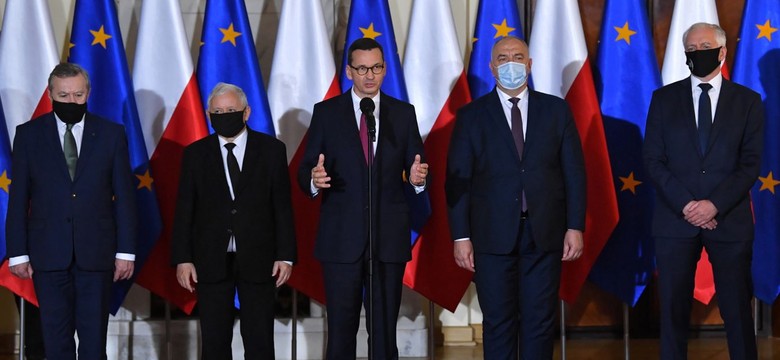 Zjednoczona Prawica zwycięża. Próg wyborczy przekroczyłyby jeszcze 4 partie [SONDAŻ]