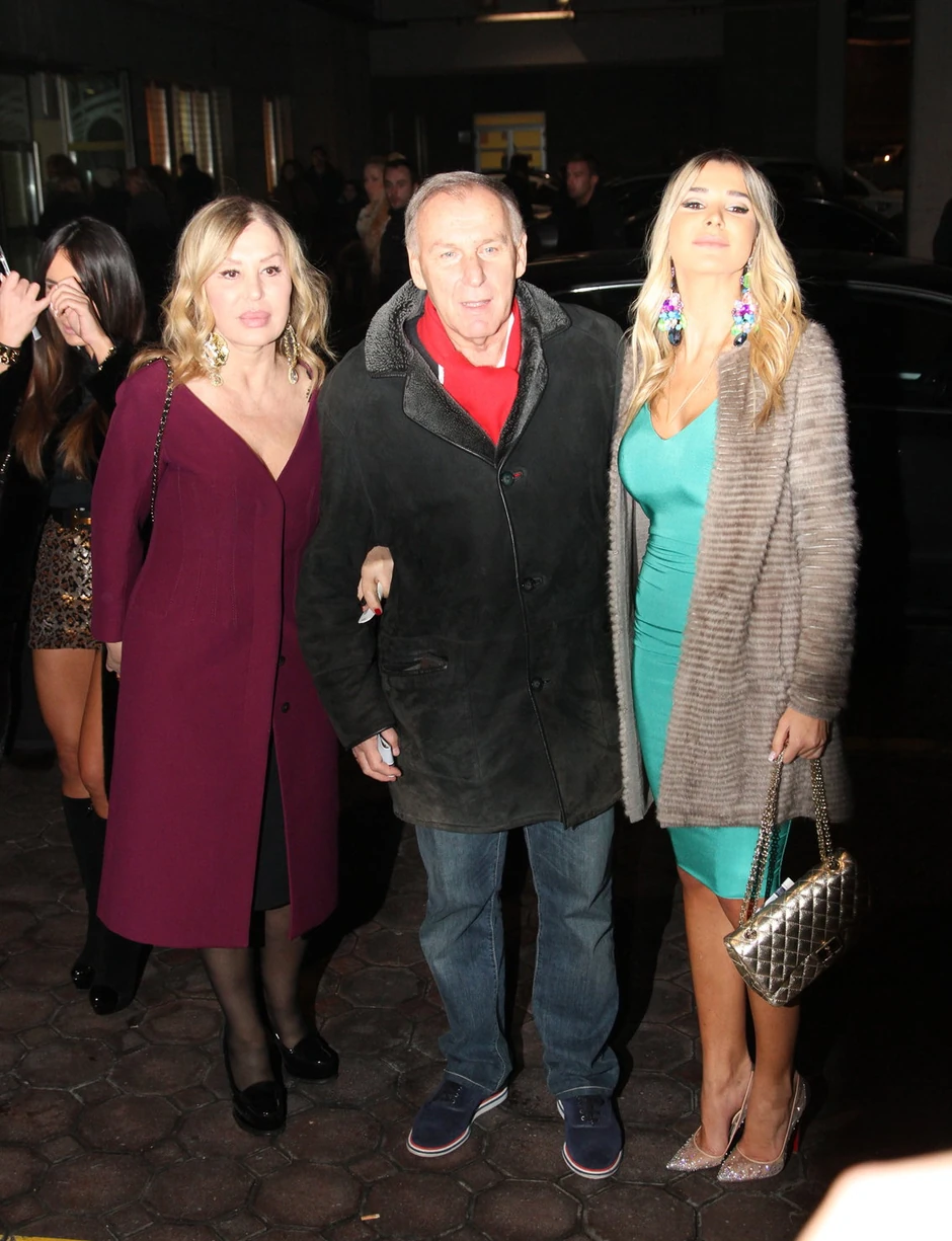 Porodično: Dragan Džajić sa suprugom i ćerkom