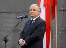 Polacy popierają plan prezydenta