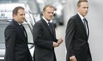 Tusk i jego ludzie zwiali za granicę