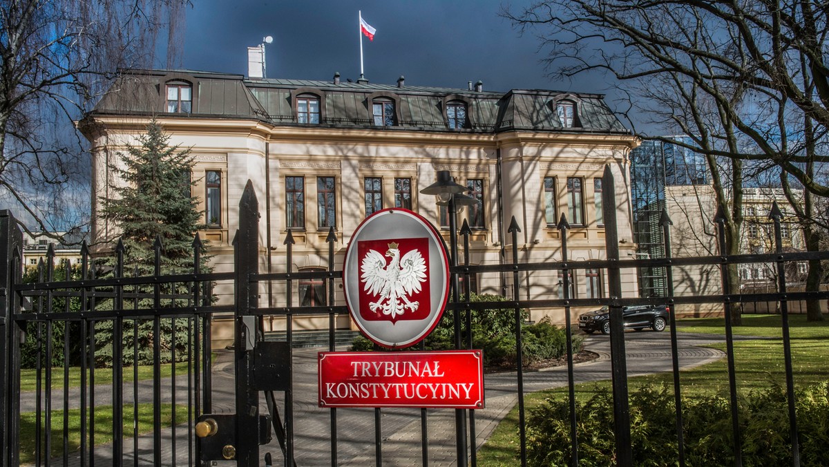 Trybunał Konstytucyjny przyjął skargę konstytucyjną dotyczącą brzmienia art. 203 ustawy o postępowaniu przed sądami administracyjnymi. Dotyczy ona przepisu o kosztach postępowania. Zdaniem Fundacji Praw Podatnika – autora skargi - pokazuje to jak bardzo niezauważane były przez lata podstawowe prawa obywatelskie podatników składających skargi do sądu. 