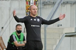 Piast potrafi grać w Warszawie, ale Legia jest faworytem