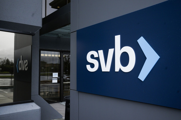 Siedziba główna SVB (Silicon Valley Bank) w Santa Clara, Kalifornia, USA. 10.03.2023