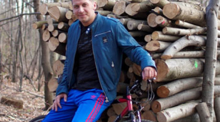 Vastag Csaba bringára költötte minden pénzét