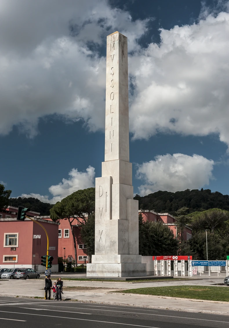Musolinijev obelisk