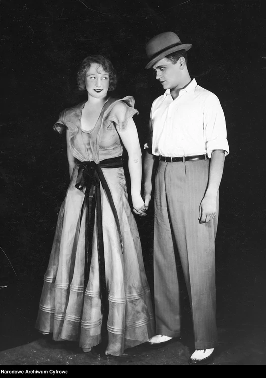 Maria Modzelewska i Eugeniusz Bodo w spektaklu "Jill i Jim" w Teatrze Polskim w Warszawie w 1932 r.