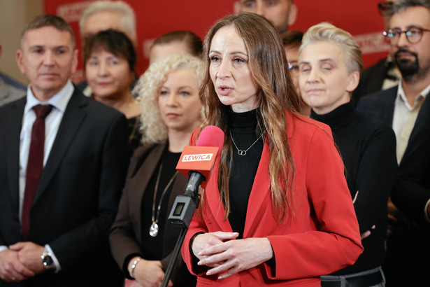 Ministra Agnieszka Dziemianowicz-Bąk zapowiada pakiet rozwiązań dla opiekunów i opiekunek żłobkowych