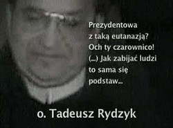Tusk: PiS tworzy z Rydzykiem układ władzy i biznesu