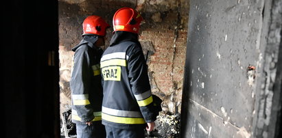 Pożar na Kruczej. Strażacy znaleźli zwęglone ciało