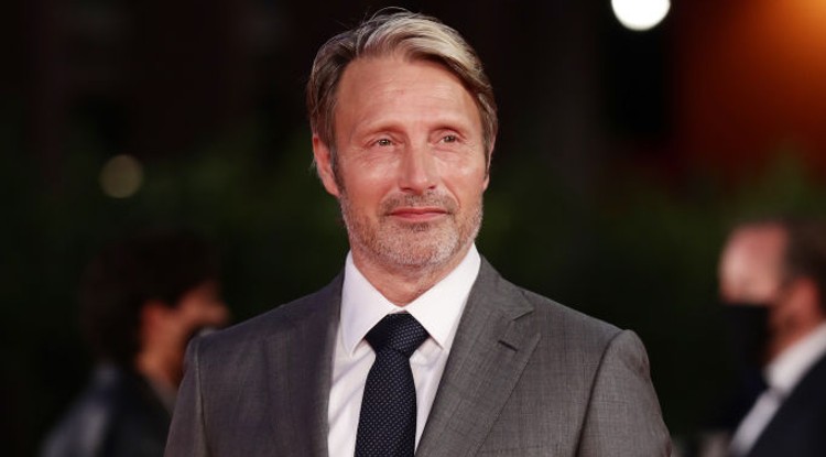 Mads Mikkelsen