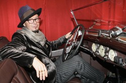 Jest po czterdziestce, a dopiero robi prawo jazdy. Da radę?