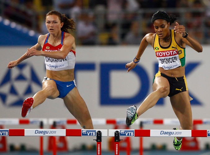 Elena Churakova i Kaliese Spencer