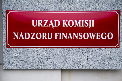 UKNF: coraz mniej oddziałów banków w Polsce, ale rośnie liczba przedstawicielstw