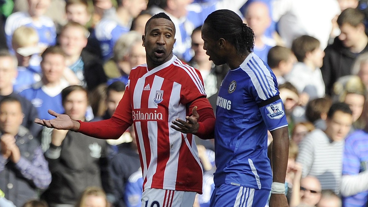 Chelsea Londyn skromnie pokonała Stoke City 1:0 (0:0) w meczu 28. kolejki Premier League. W innym spotkaniu porażkę 0:1 (0:0) poniosła drużyna Liverpoolu, która uległa Sunderlandowi.