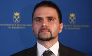Prof. Pyrć: Nie wykazaliśmy, że koty zakażają się wirusem H5N1 z polskiego drobiu