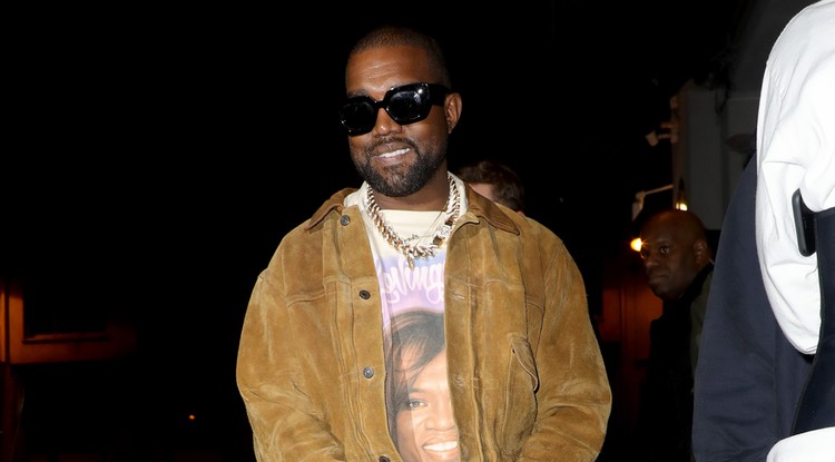 Kanye West újabb lépése az elnökké válás felé: megmutatta választási merch-ét - képek