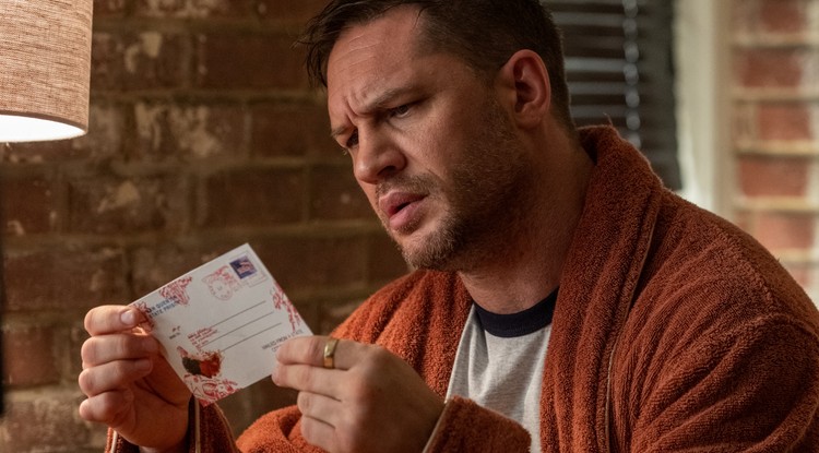 Újságíród, avagy Tom Hardy a szerencsétlen szépfiú, akit megszállt egy gyilkos amőba