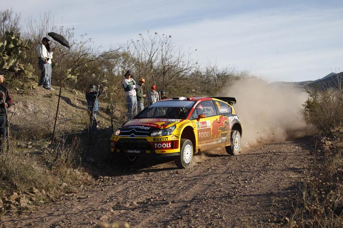 Rajd Meksyku 2010: faworyci za Petterem Solbergiem - Loeb ucieka, Hirvonen próbuje gonić (relacja z 2. etapu)