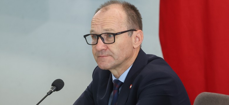 Afera wizowa. Komisja złoży 11 zawiadomień do prokuratury