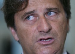 Palikot wstrząśnięty, bo Polacy go nie lubią