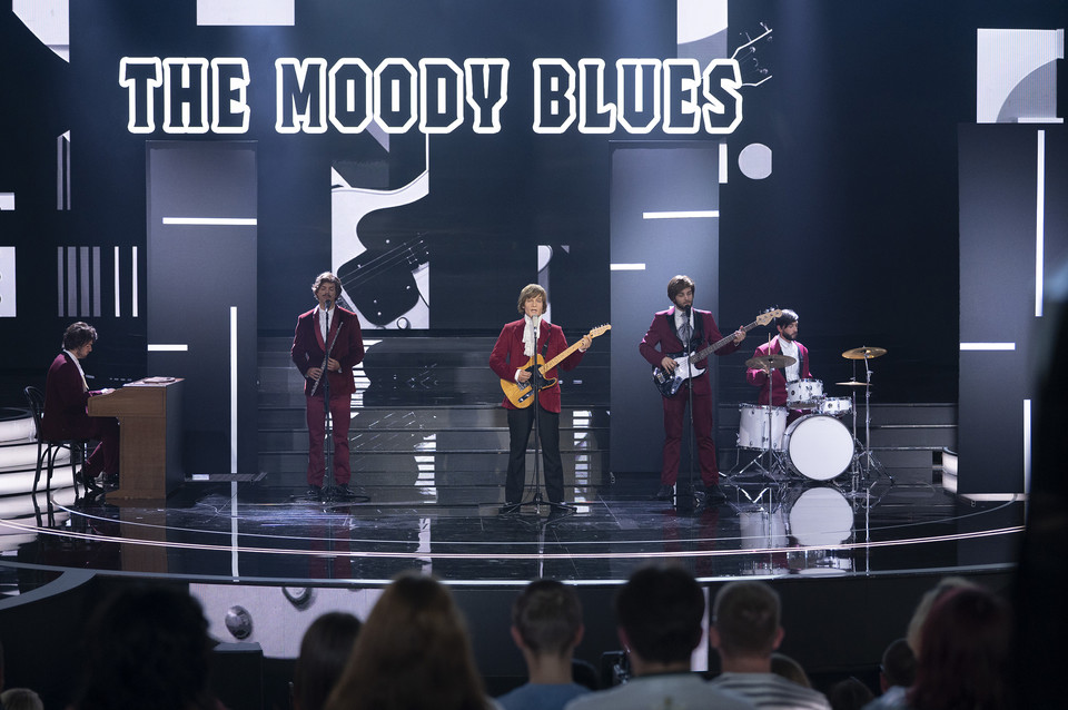 Kuba Szmajkowski jako Justin Hayward z The Moody Blues