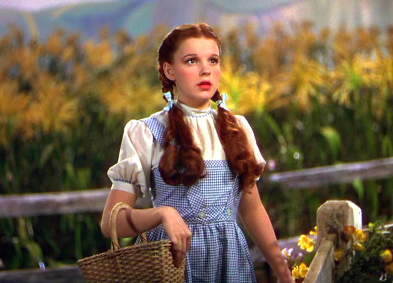 Judy Garland w filmie "Czarnoksiężnik z Krainy Oz"