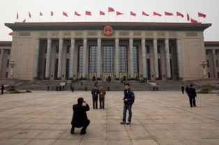 "Ekonomiczny cesarz" wchodzi do gry. Czy zahamuje niebezpieczny wzrost zadłużenia Chin?